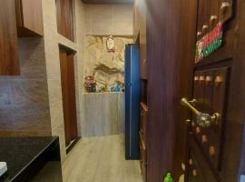 Back To Root, Cottage in Sahl &lsquo;Almā