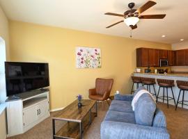 Cozy 1 Bedroom 1 Bathroom Near Mayo Clinic, apartment in Rochester