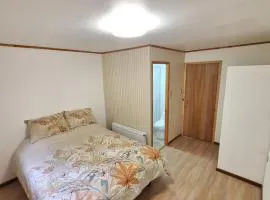 Cabañas y Hostel Praga