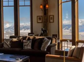 New Moon Lodge