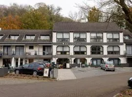 Hof van Slenaken - Hotel & Apartments