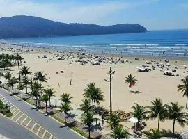 Kitnet frente praia Boqueirao