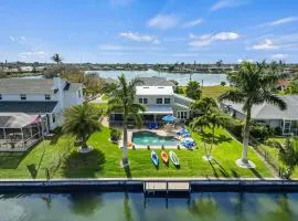 Cape Lake House Lake Front