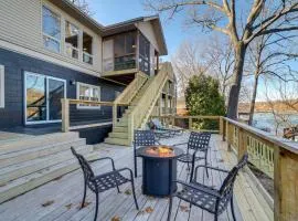 Lakefront Retreat with Game Room in Bella Vista!