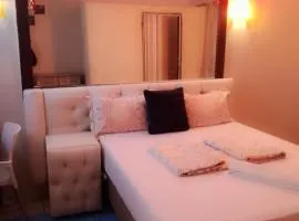 Golden Gate Guest House