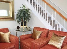 Luxurious Dallas Dream Retreat - Casa Frida, hotel v destinaci Dallas