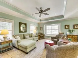 3 Mi to Downtown Tyler Home with Fenced Yard!