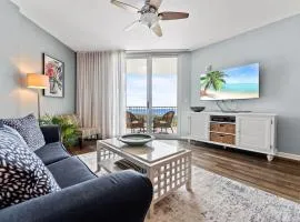 Penthouse Amazing Gulf Views Walk Beach or Shuttle Suite sleeps 6