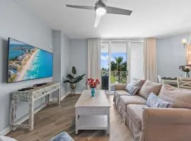 Palms Resort 2 BR King Suite Poolside Shuttle