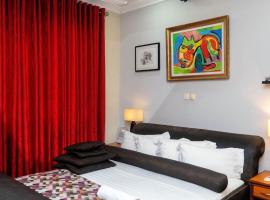 Grand Casamora Hotel, three-star hotel in East Legon