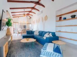 Spacious Bright & Airy Penthouse G at Playa Venao