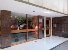 Muy luminoso al frente Opcional cochera