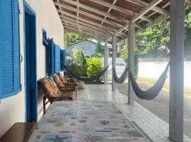 casa de praia em Itapoá SC a uma quadra da praia