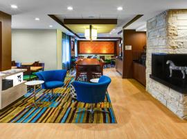 Fairfield Inn and Suites by Marriott Atlanta Suwanee, hotel poblíž Gwinnett County (Briscoe Field) - LZU, Suwanee
