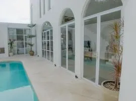 Close to Jimbaran Beach, 3BR with Private Pool