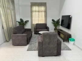 Sevenseas Saroja Homestay