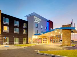 Fairfield Inn & Suites by Marriott Bakersfield North/Airport, hotel poblíž Letiště Meadows Field    - BFL, 