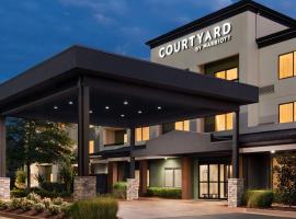 Courtyard by Marriott Tulsa Central, hotel near Tulsa International Airport - TUL, Tulsa