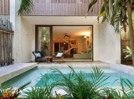 2 Br. PH wPrivate Pool in Luxury Gated Community