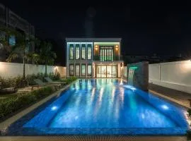 V154 Built December 2024 Oasis Great Villa Beautiful