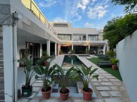 Anam luxury 4 Bedroom House
