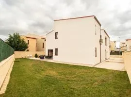 Luminoso chalet cerca de Segovia by CABANA Rentals