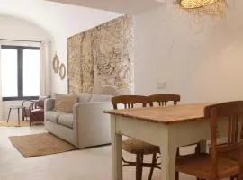 Maram Brava casa centro Begur Metge Pi