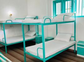 Hostel by 47, hotel v Hikkaduwě