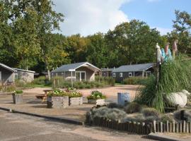 레네세에 위치한 호텔 Vakantiepark Schouwen