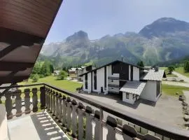 Aiguille de Mey 12