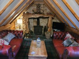Traditional 2-Bed Cottage in Dalry, готель у місті Dalry