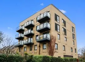 Hybrid Resi - London, Greenwich near O2 Arena