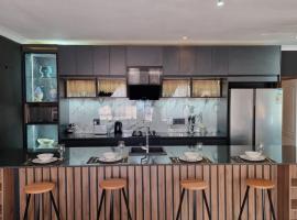 Luxury Fairland Fully Serviced Cottages, alojamiento con cocina en Johannesburgo