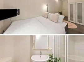 72 Lovely Budget Super Cosy Studio Heart of CBD