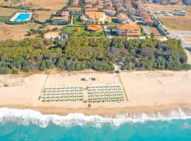 Madama Club Village