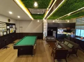 Concrete Jungle Cabin