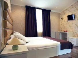 Rondo Hotel