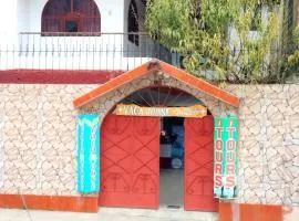Vacahouse Hostels B&B