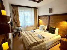 Red House Family house