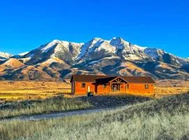 Little Lodge at Emigrant Peak