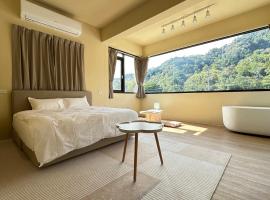 後來的我們 ，大湖鄉的便宜飯店