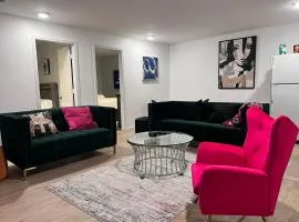 Exclusive Spacious 2 Kings Bed by EWR NYC