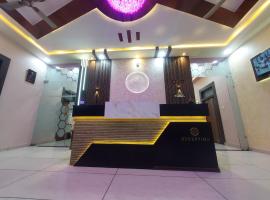 Hotel Moon, Hotel in Mahoba