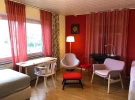 Apartment in Rot, Fränkisches Design, Balkon in nur 50 Schritten zum Radweg, ideal for Long Stay, Relocation