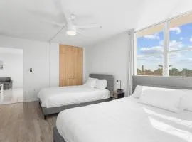 Bay Harbor Sunset Apt 5C