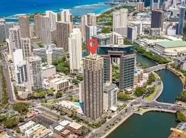 Hawaii Movie Studio WaikikiSeaside4person