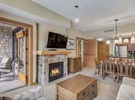 Capitol Peak Lodge 3205 & 3207 by Snowmass Mountain Lodging