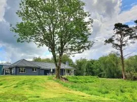 Brand new 2 bedroom home overlooking Kenmare Bay Estuary