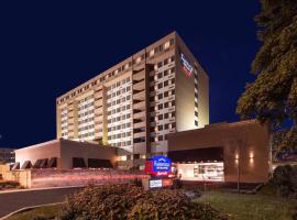 Fairfield Inn & Suites by Marriott Charlotte Uptown, hotelli kohteessa Charlotte