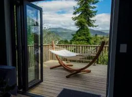 City Convenience & Rural Views in Nelson City